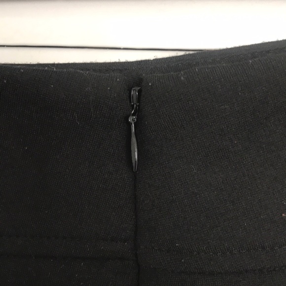 Express Mini Skirt - Picture 3 of 4